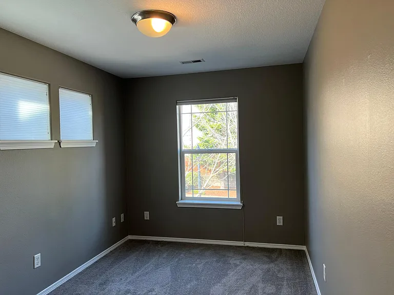 12538 SE Capella Ct — Photo 21