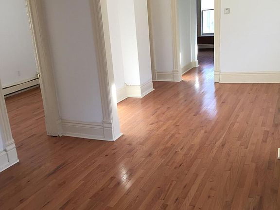 2nd image of 419 Parkdale Ave