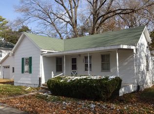 302 S Jefferson St, Flanagan, IL
