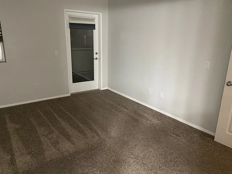 31235 Taylor Ln — Photo 9
