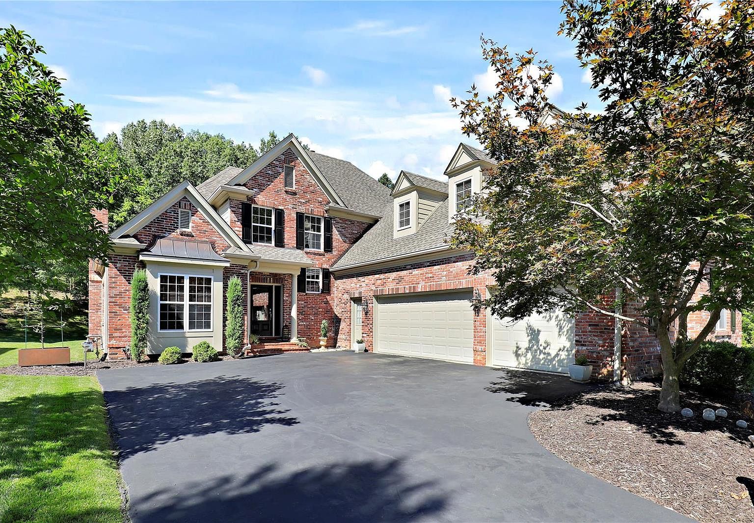 486 Hickory Trace Dr, Saint Albans, MO 63073 MLS 23048895 Zillow