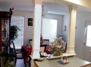70 Oxford Dr, East Hartford, CT 06118