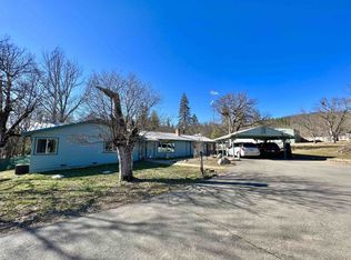240 Oliva Dr, Hayfork, CA 96041