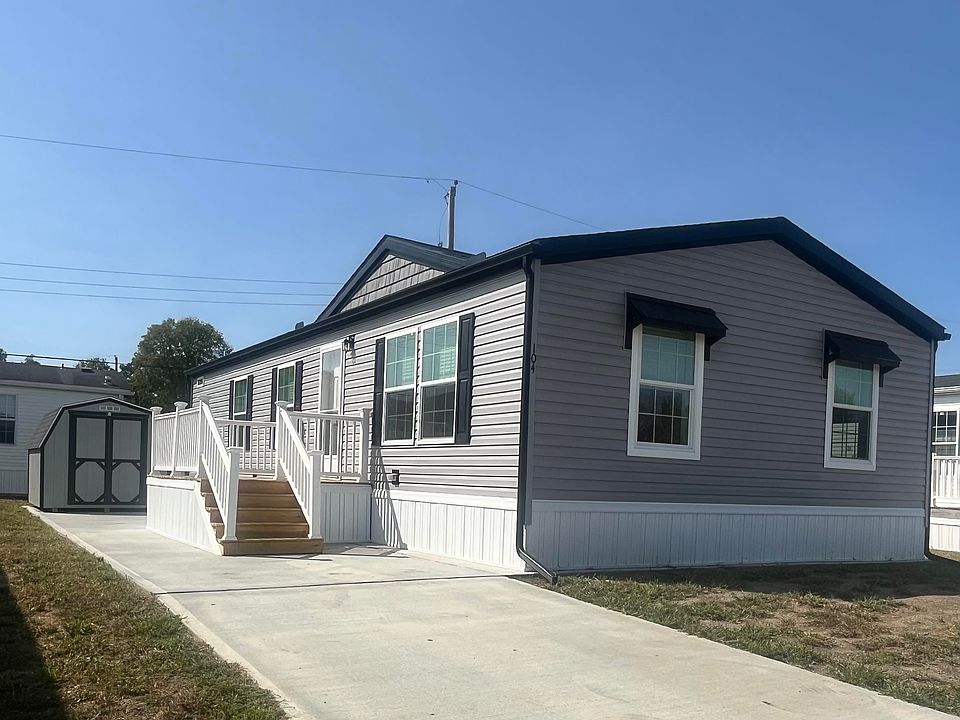 Exterior Image-0-Adventure Marysville Estates