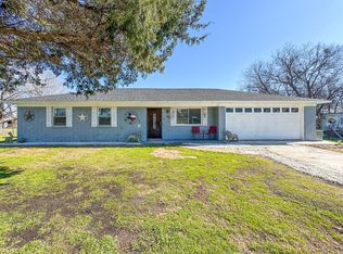 1001 N Spikes Rd, Corsicana, TX 75110