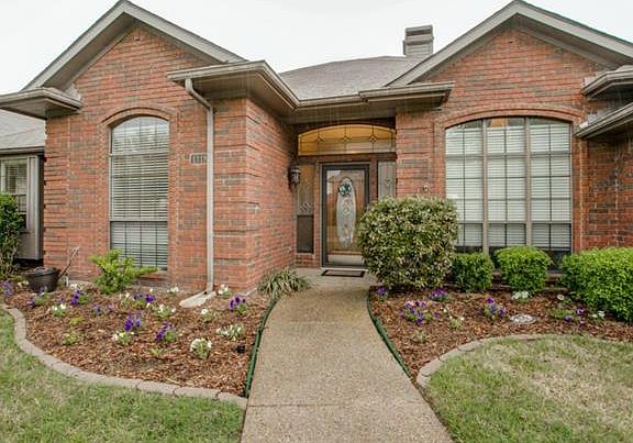 2nd image of 1318 Black Oak Dr