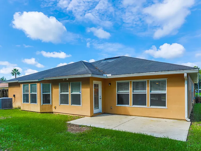 12613 Wooded Bluff Ct — Photo 15
