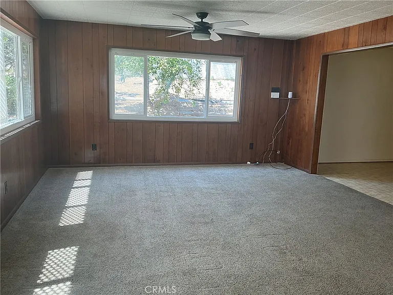 6585 Shannon Rd — Photo 6