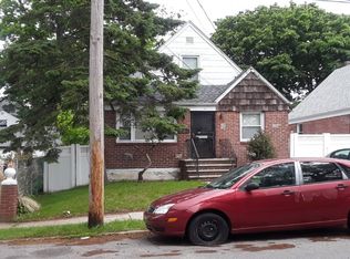 22315 111th Ave, Queens Village, NY 11429