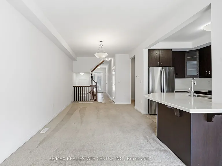 37 Greenwich Ave — Photo 13