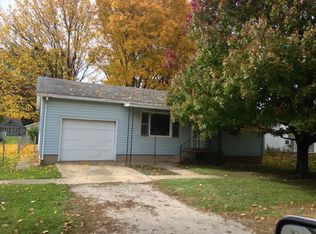 213 N Fuller St, Kenney, IL 61749