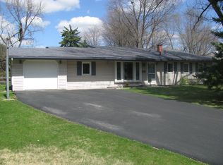 1933 Garden Ridge Dr, Toledo, OH 43614