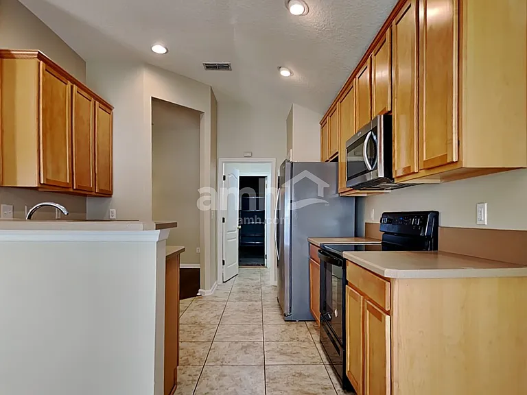 1756 Hollow Glen Dr — Photo 7