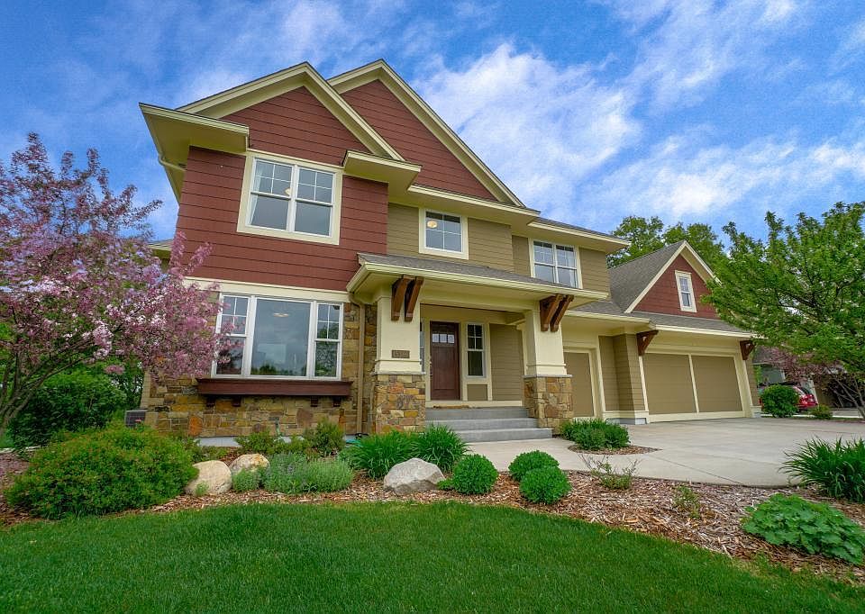 1st image of 15386 34th Street Cv N