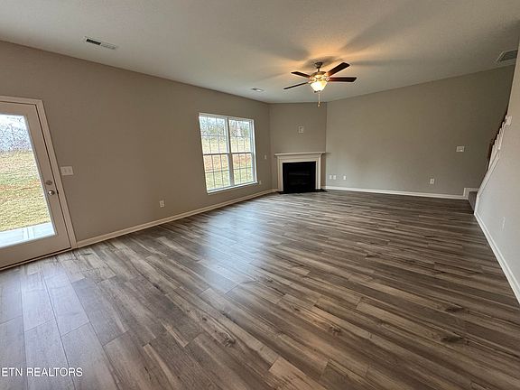 3rd image of 1717 Hickory Meadows Dr