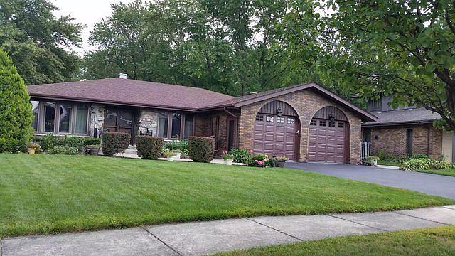 1st image of 17249 Kimbark Ave