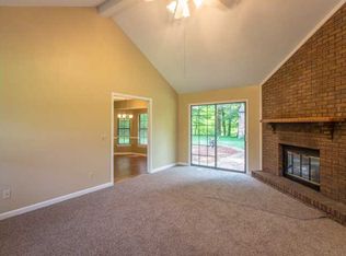 1305 Lower Mill Rd, Hixson, TN 37343