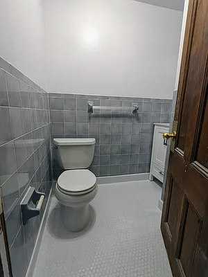 Rented by Owner | media 9