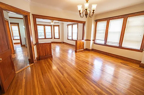 130 Nichols Ave #2 Photo 1