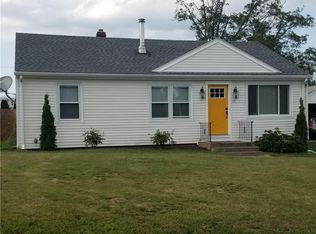 17 Pine Tree Rd, Portsmouth, RI 02871