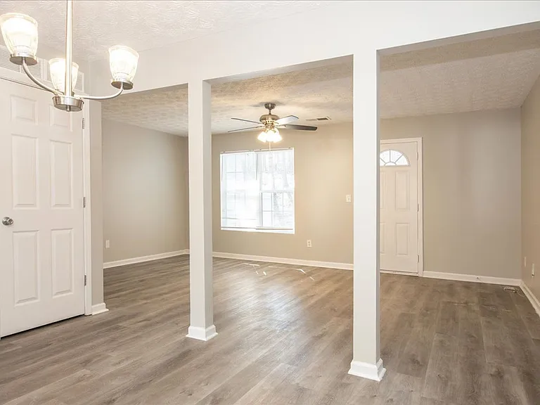 3906 Waldrop Ln — Photo 6