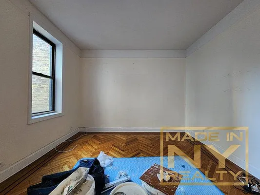 Rented by Made In NY Realty | media 12