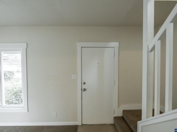 salem-oregon-448719398 picture