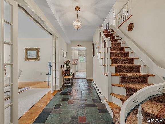 3rd image of 64 Briar Hill Road