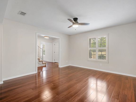 4th image of 3806 Leane Dr