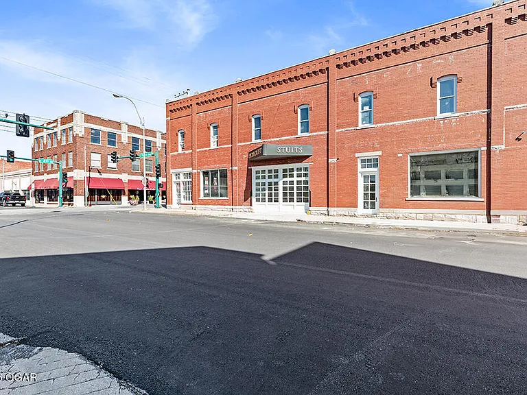 401 Virginia Ave #101 — Photo 2