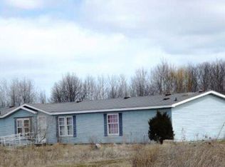 8894 Cribbins Rd, Jeddo, MI 48032