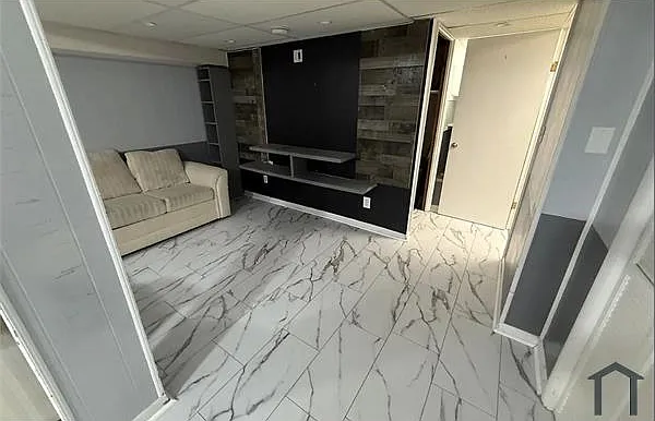 9604 Baron Pl — Photo 17