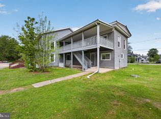 464 Main St, New Milford, PA 18834