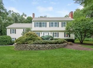 118 Scarlet Oak Dr, Wilton, CT 06897