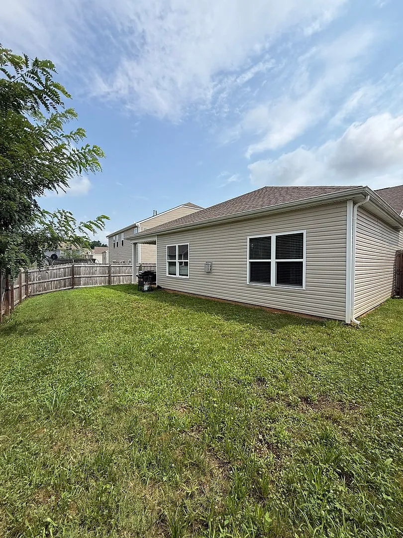 12019 Sweet Almond Ln — Photo 2