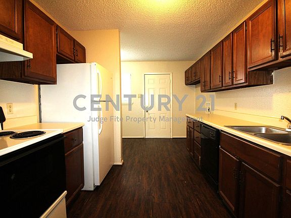 4th image of 1116 Hanover St APT A