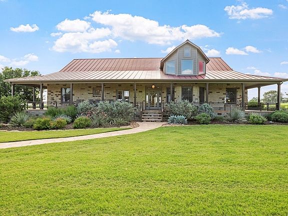 3rd image of 255 Southwoods Dr