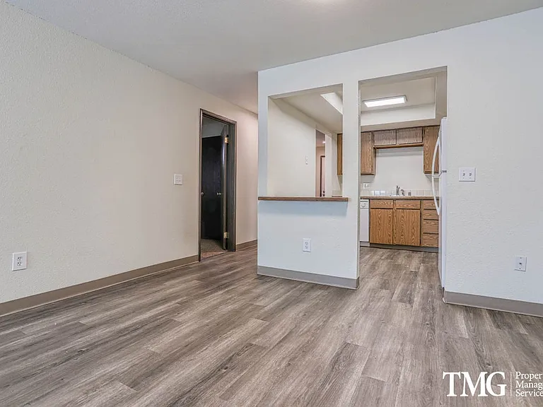 The Illahee Apartments — Photo 41