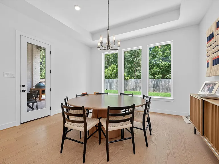 9722 Dani Lake Dr — Photo 13