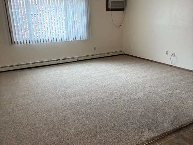 1532 Northway Dr — Photo 8