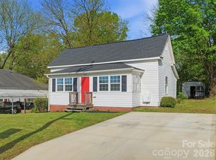 158 NW Academy St, Concord, NC 28025