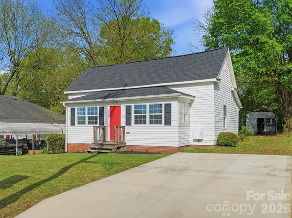 158 NW Academy St, Concord, NC 28025