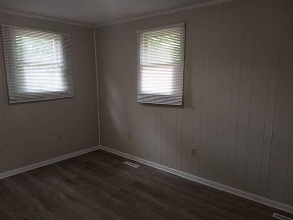 4th image of 4230 Christie Ln