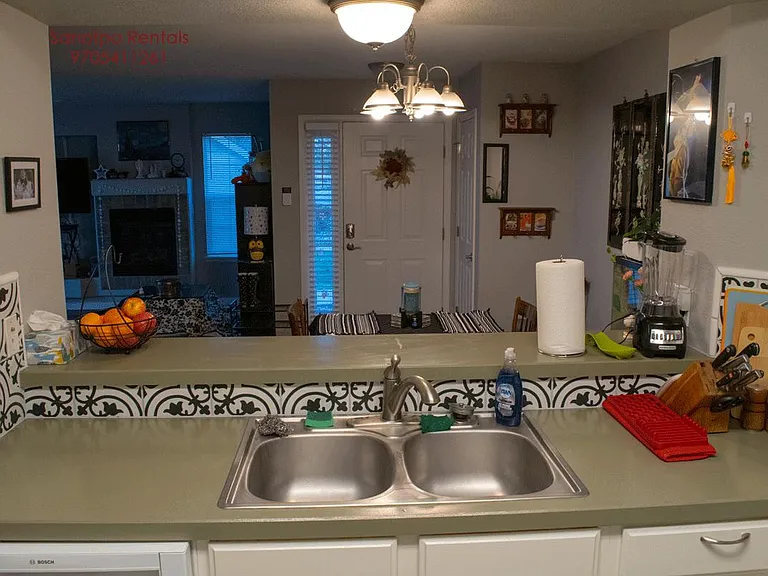 2075 Tonopas Ct #101 — Photo 9