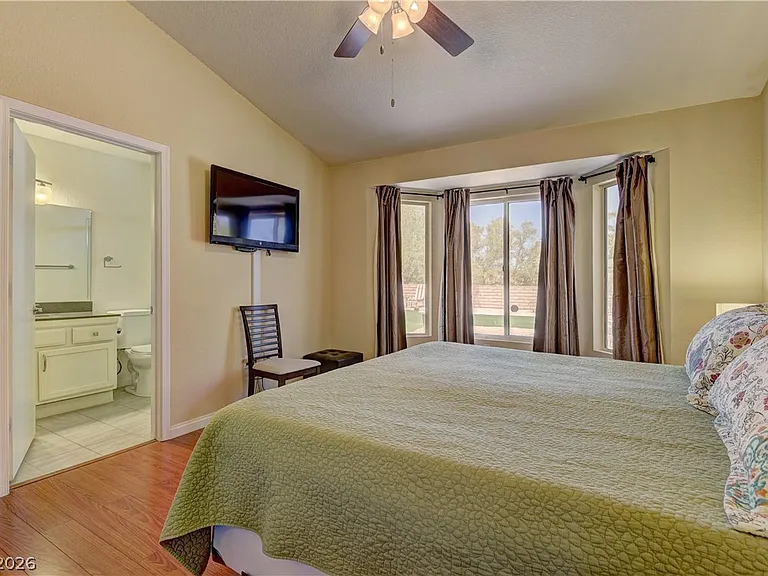 8912 Signal Terrace Dr — Photo 13