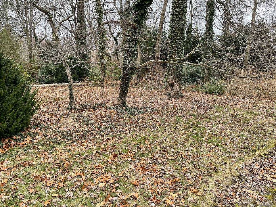 2nd image of 61 Harbor Acres Rd