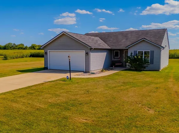 27 Chrysler Ave, Wabash, IN 46992