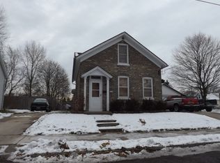 1309 Division St, Manitowoc, WI 54220