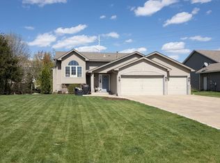 1665 155th Ave NW, Andover, MN 55304