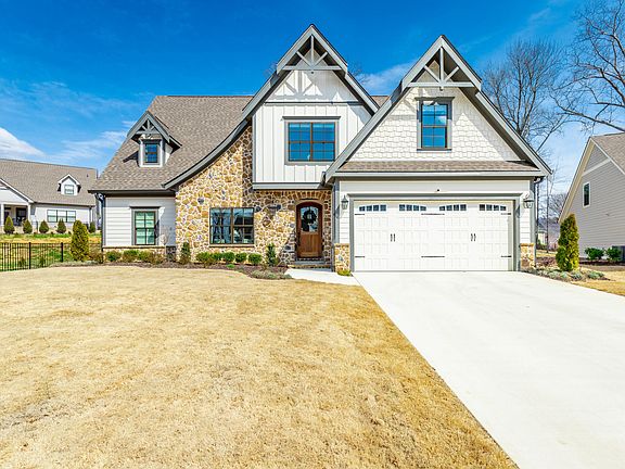 3rd image of 8198 Blackrock Dr